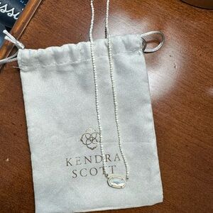 Kendra Scott beaded Necklace with White Pearl